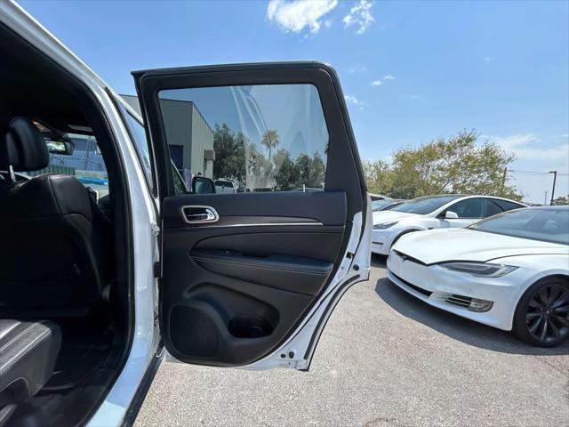 used 2015 Jeep Grand Cherokee car, priced at $11,999