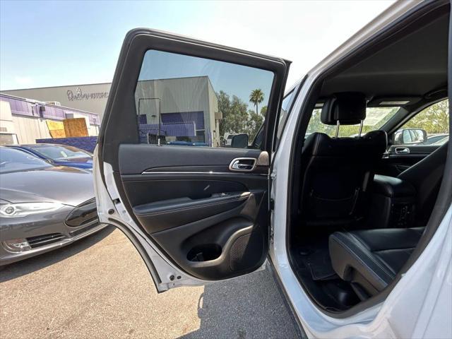 used 2015 Jeep Grand Cherokee car, priced at $11,999