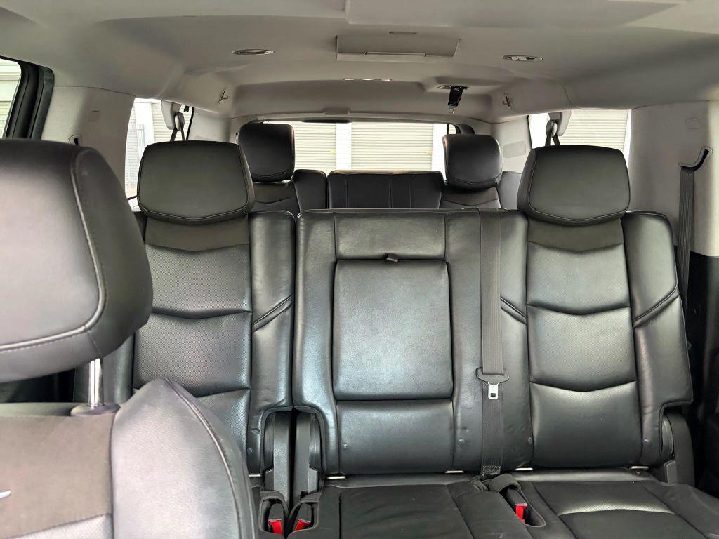 used 2018 Cadillac Escalade ESV car, priced at $25,976
