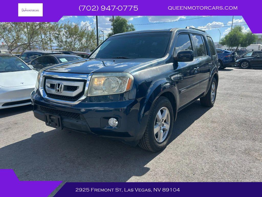 used 2010 Honda Pilot car, priced at $7,999