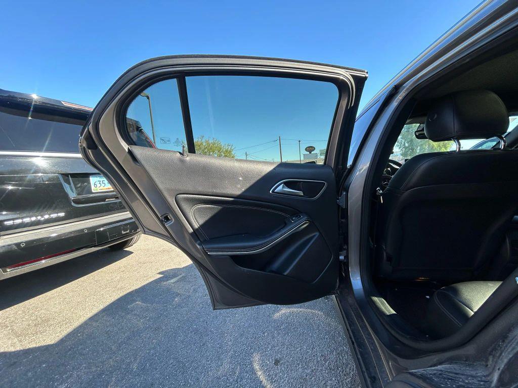 used 2020 Mercedes-Benz GLA 250 car, priced at $16,788