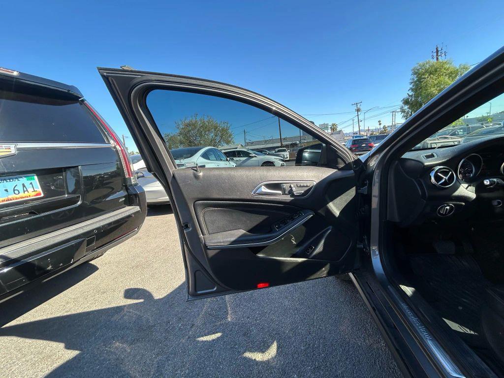 used 2020 Mercedes-Benz GLA 250 car, priced at $16,788