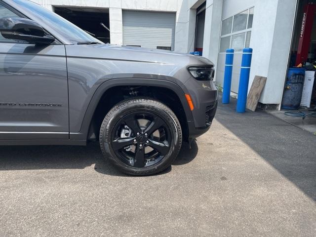 new 2025 Jeep Grand Cherokee L car, priced at $51,012