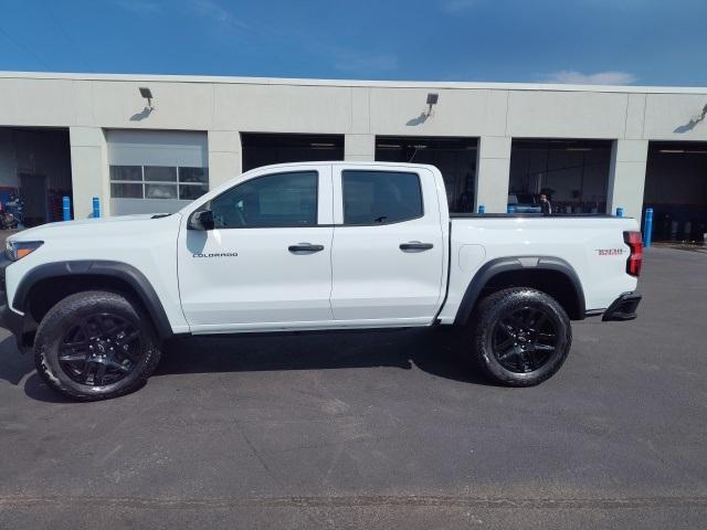 new 2024 Chevrolet Colorado car, priced at $42,743