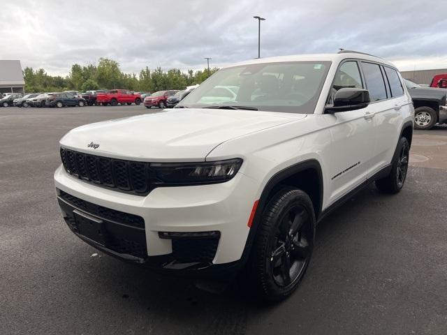 new 2024 Jeep Grand Cherokee L car, priced at $46,836