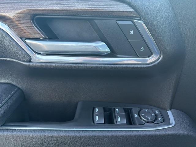 used 2025 Chevrolet Silverado 1500 car, priced at $46,585