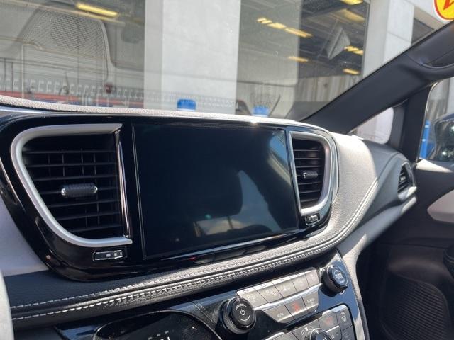 used 2024 Chrysler Pacifica car, priced at $37,985