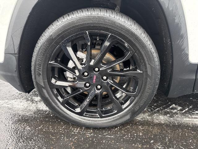 used 2024 GMC Terrain car, priced at $23,499