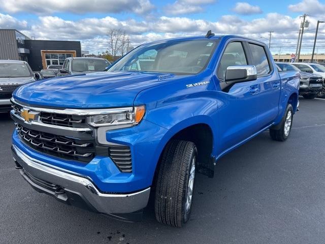 new 2025 Chevrolet Silverado 1500 car, priced at $49,646