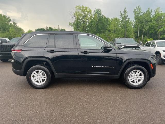 new 2024 Jeep Grand Cherokee car, priced at $38,889