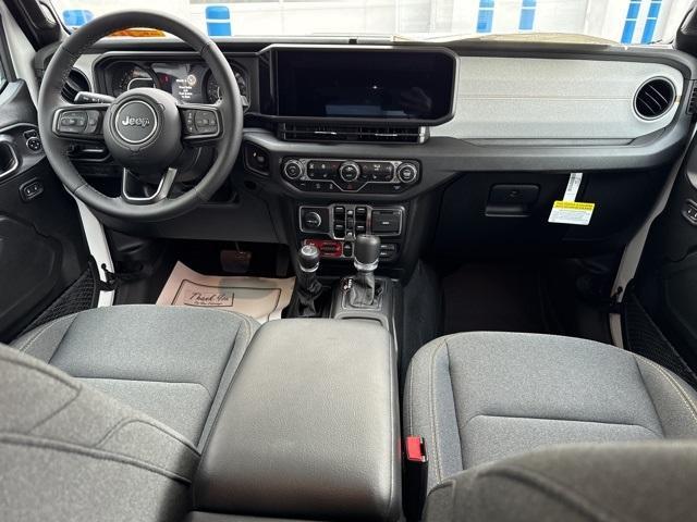 new 2025 Jeep Wrangler car, priced at $51,985
