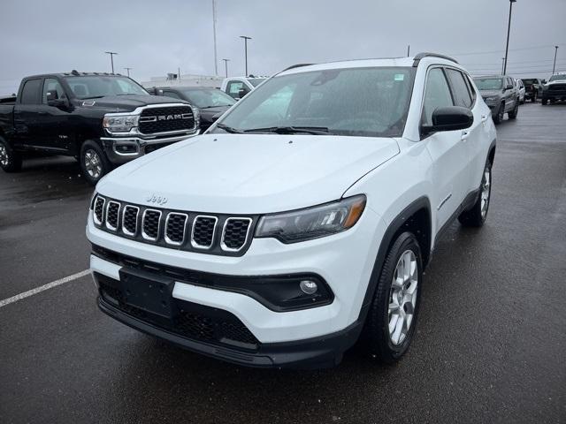 new 2024 Jeep Compass car, priced at $29,427