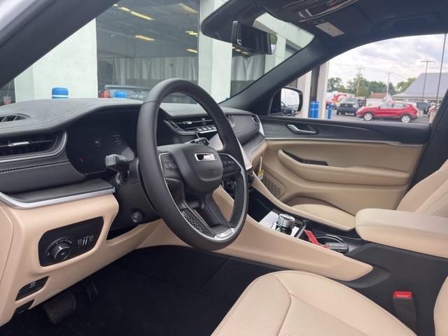 new 2025 Jeep Grand Cherokee L car, priced at $53,342