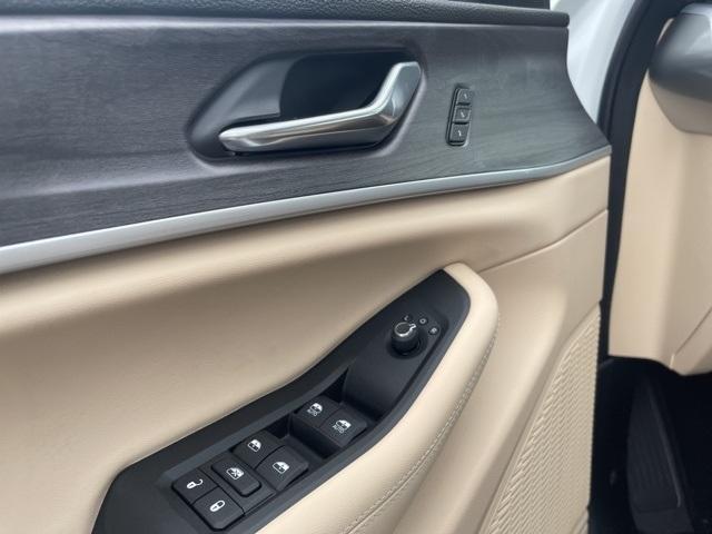 new 2025 Jeep Grand Cherokee L car, priced at $53,342