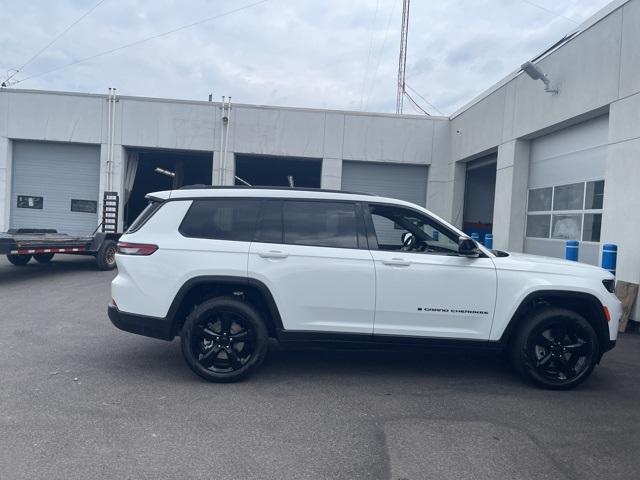 new 2025 Jeep Grand Cherokee L car, priced at $53,342