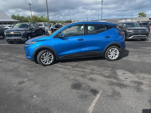 used 2022 Chevrolet Bolt EUV car, priced at $19,385