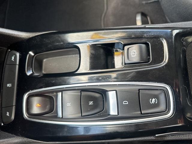 used 2022 Chevrolet Bolt EUV car, priced at $19,385
