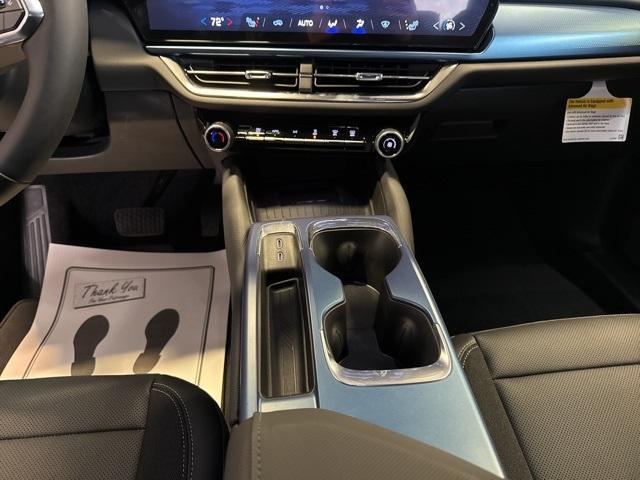 new 2025 Chevrolet Equinox EV car, priced at $41,735