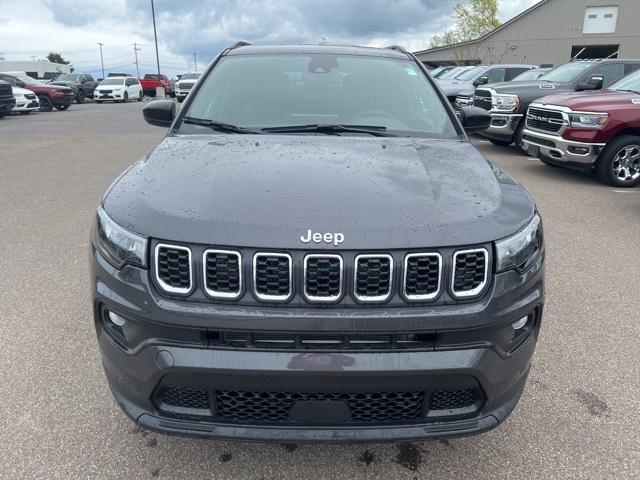 new 2024 Jeep Compass car, priced at $29,992