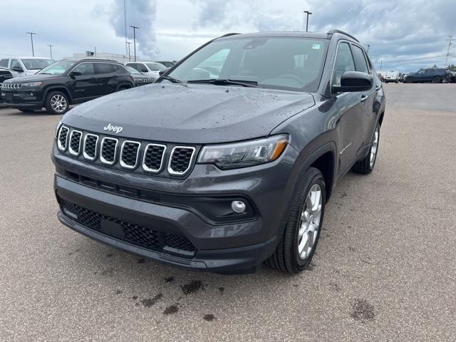 new 2024 Jeep Compass car, priced at $29,992