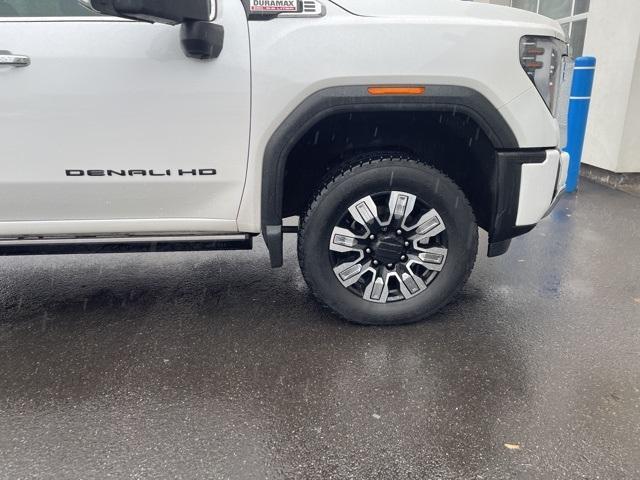 used 2024 GMC Sierra 2500 car, priced at $72,385