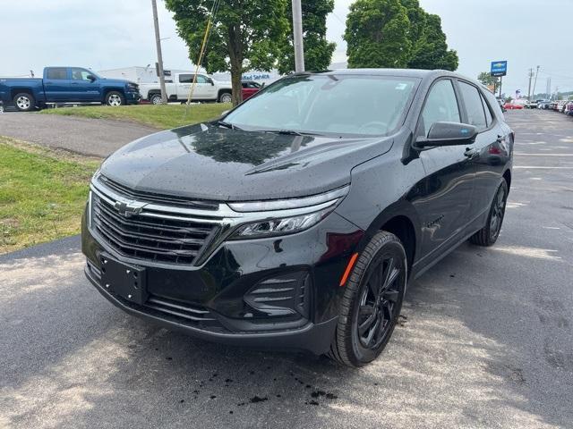 new 2024 Chevrolet Equinox car, priced at $28,525