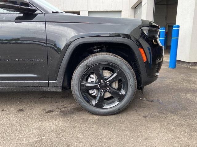 new 2024 Jeep Grand Cherokee L car, priced at $55,252