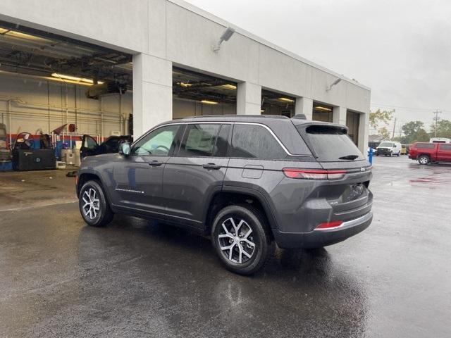 new 2024 Jeep Grand Cherokee car, priced at $43,986