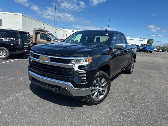 new 2026 Chevrolet Silverado 1500 car, priced at $48,005
