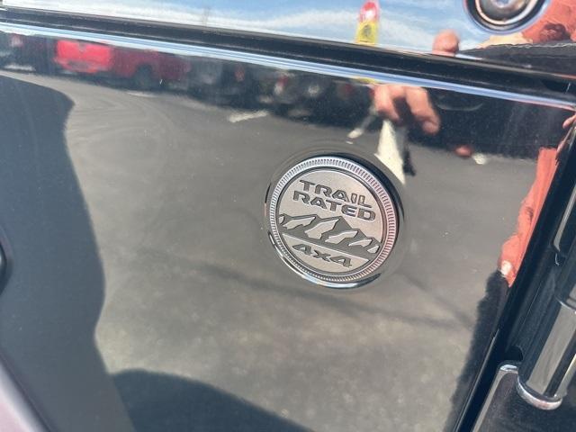 new 2025 Jeep Wrangler car, priced at $51,580