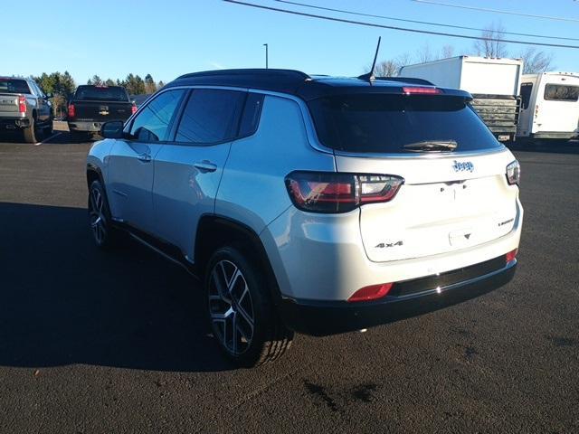 new 2025 Jeep Compass car, priced at $37,110