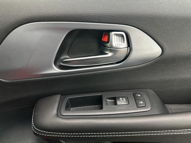 new 2026 Chrysler Pacifica car, priced at $53,631