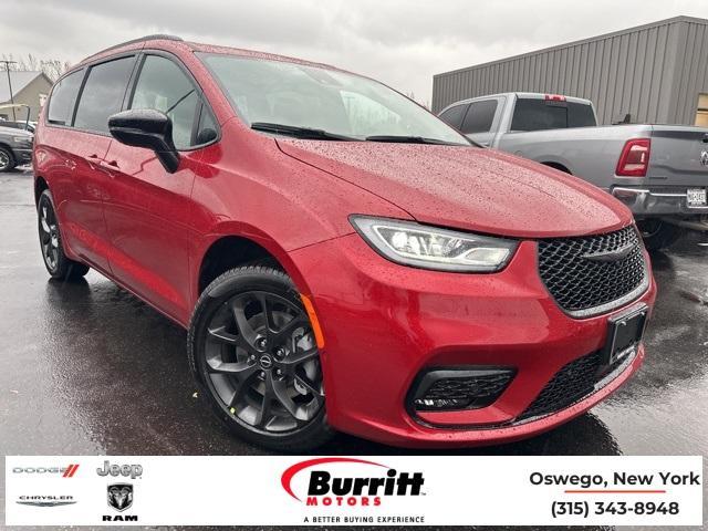 new 2026 Chrysler Pacifica car, priced at $56,631