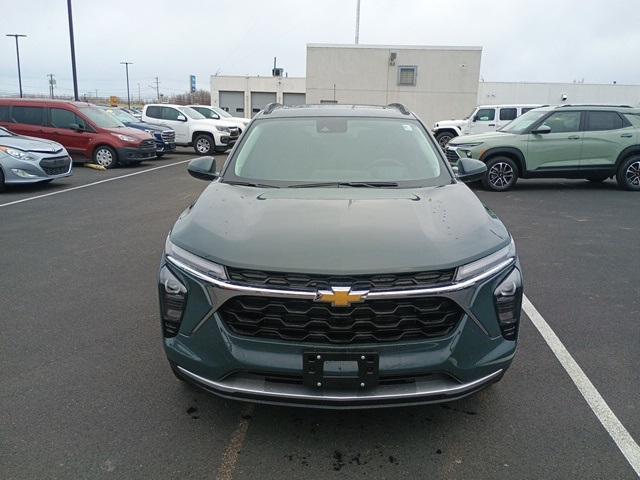 new 2025 Chevrolet Trax car, priced at $24,701
