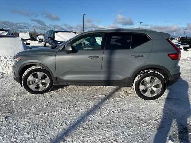 used 2021 Volvo XC40 car, priced at $23,685