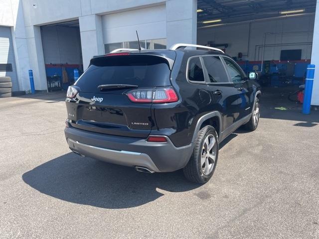 used 2019 Jeep Cherokee car, priced at $17,185