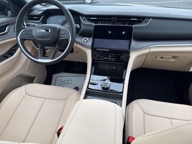 new 2025 Jeep Grand Cherokee L car, priced at $53,242