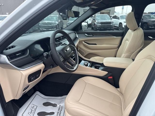 new 2025 Jeep Grand Cherokee L car, priced at $53,242