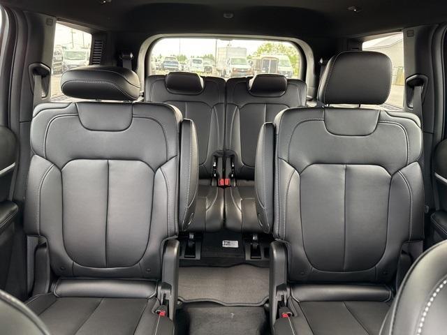 new 2025 Jeep Grand Cherokee L car, priced at $45,077