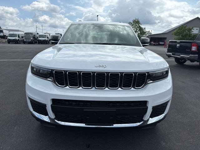 new 2025 Jeep Grand Cherokee L car, priced at $45,077