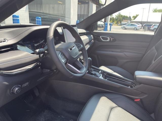 new 2025 Jeep Compass car, priced at $38,010