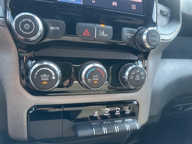 new 2025 Ram 1500 car, priced at $46,274