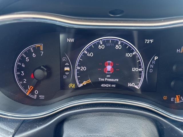 used 2017 Jeep Grand Cherokee car, priced at $18,285