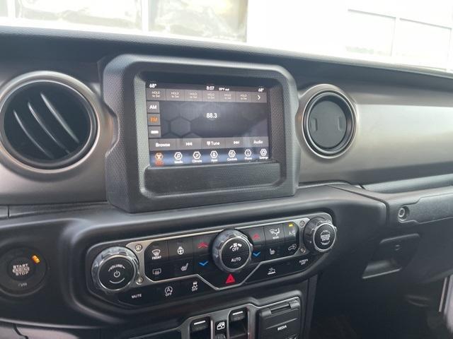 used 2021 Jeep Gladiator car, priced at $32,585