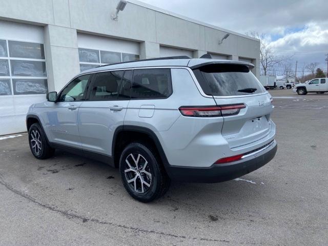 new 2024 Jeep Grand Cherokee L car, priced at $50,196