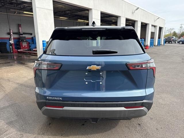 new 2025 Chevrolet Equinox car, priced at $30,870