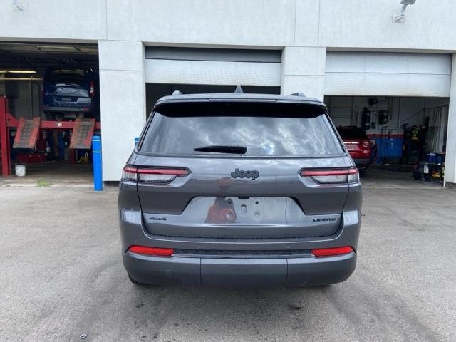 new 2024 Jeep Grand Cherokee L car, priced at $52,899