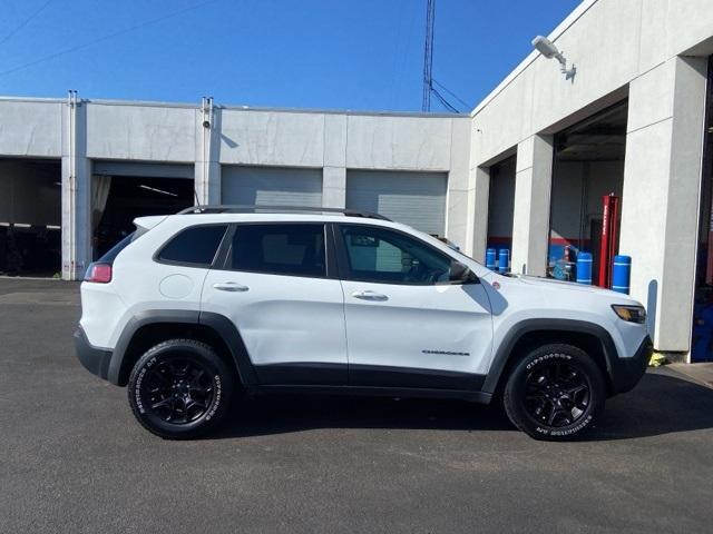 used 2019 Jeep Cherokee car, priced at $17,385