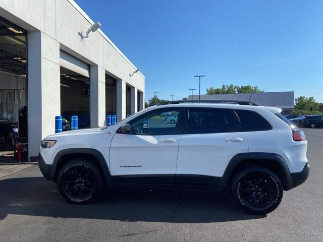 used 2019 Jeep Cherokee car, priced at $17,385