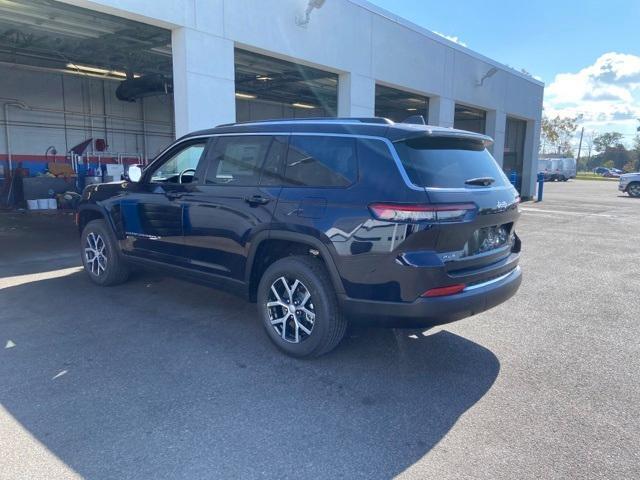 new 2024 Jeep Grand Cherokee L car, priced at $48,012